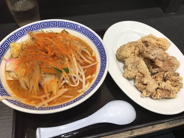 「激辛タンカラ」@東京タンメン トナリ 東京ラーメンストリート店の写真