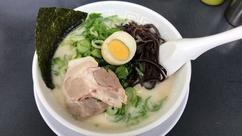 「ネギラーメン」@博多天神 お茶の水店の写真