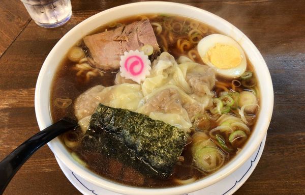 「ワンタン麺」@東池おはこ大勝軒の写真