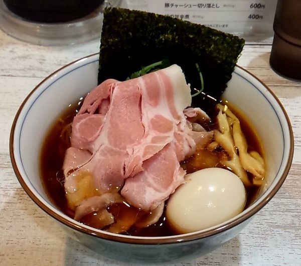 「特製四つ葉そば」@中華そば 四つ葉の写真