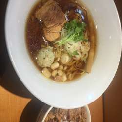 手揉み中華そば醤油&チャーシュー丼