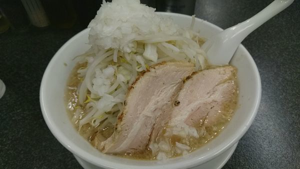 「正油 豚2枚_750円」@らうめん さぶ郎の写真