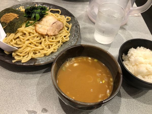 「つけ麺」@横浜家系ラーメン 船橋 魂心家の写真