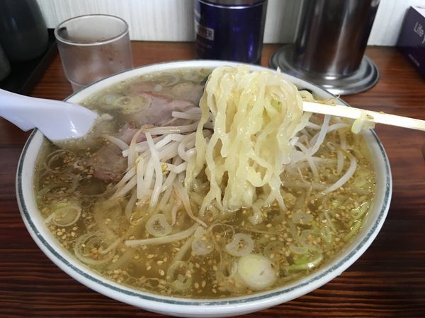「塩ラーメン(大盛り)」@手打ちラーメン みうらの写真