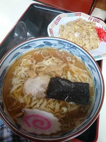 「半チャーハンセット(ラーメンと半チャーハン) 800円」@仙人の写真