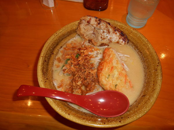 「九州麦味噌らーめん炙りチャーシュー１枚トッピング」@麺場 田所商店 川口店の写真