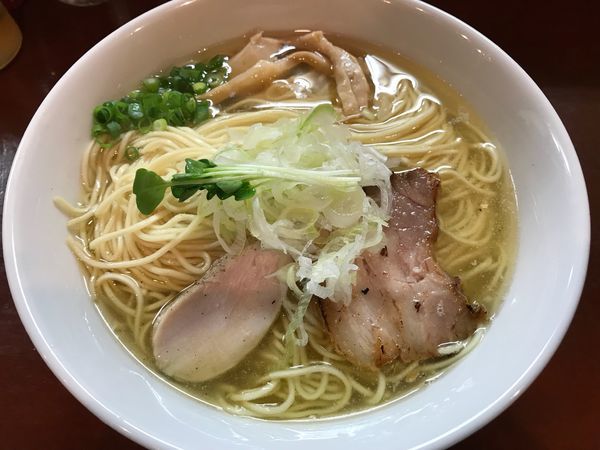 「塩鶏そば  大盛  730円」@麺屋 くまがいの写真