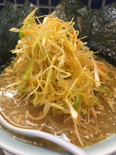 「ラーメン ネギ(辛い) 海苔」@げんこつの写真