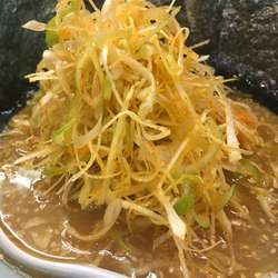 ラーメン ネギ(辛い) 海苔