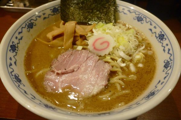 「中華そば¥750」@俺の麺 春道の写真