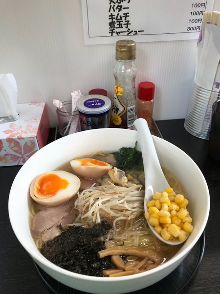 「塩ラーメン改（貝）」@ラーメン さくらの写真