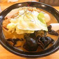 特濃魚介とんこつ