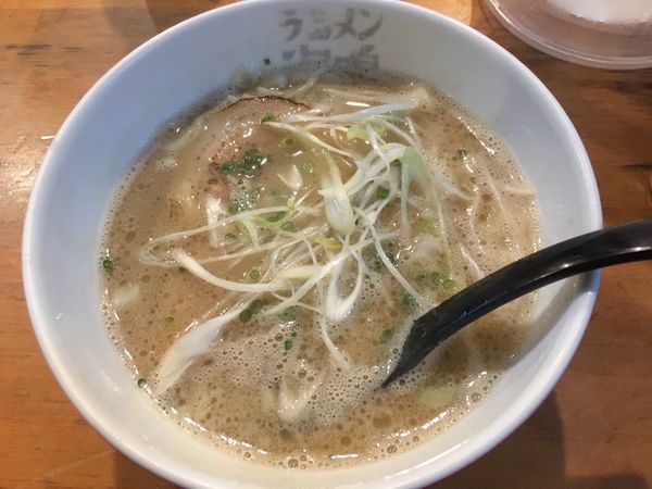 「魚介豚骨ラーメン」@ラーメン海鳴の写真