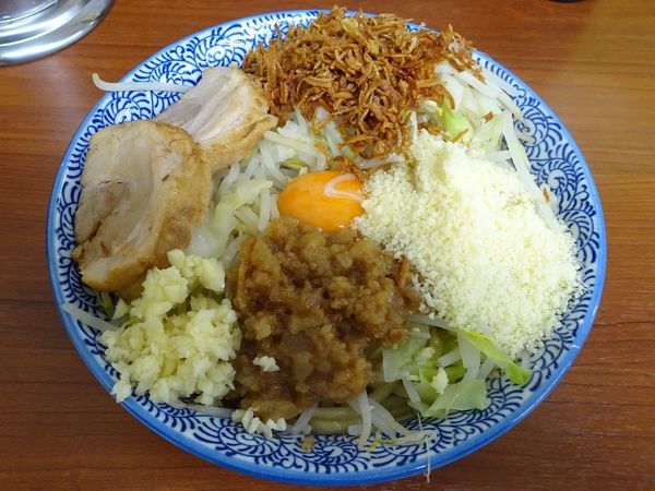 「小（750円）＋汁なし（100円）ニンニクアブラ」@立川田田の写真