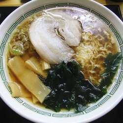 にんにくラーメン（650円）