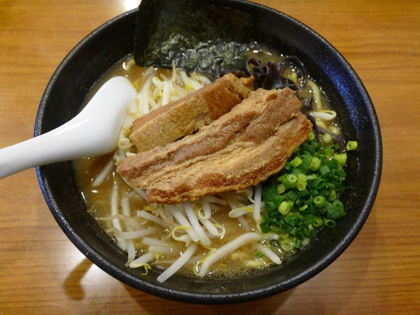 「こってり豚そば¥730」@らぁめん雅知の写真