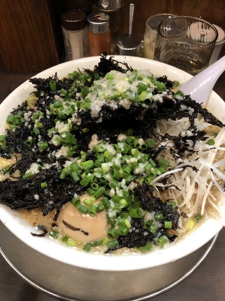「岩のりらーめん＋中盛＋ネギ＋大力納豆飯」@らーめん潤 亀戸店の写真