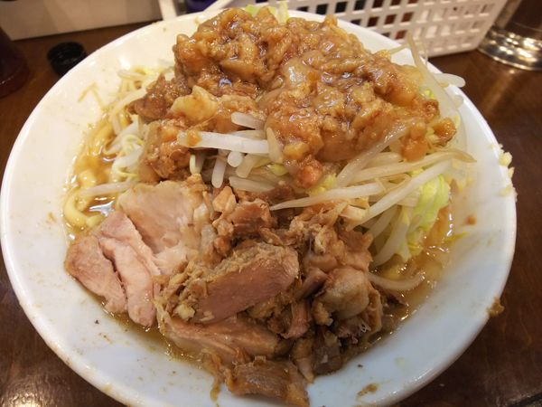 「ミニラーメン　ヤサイニンニクアブラ　700円」@麺屋 歩夢の写真