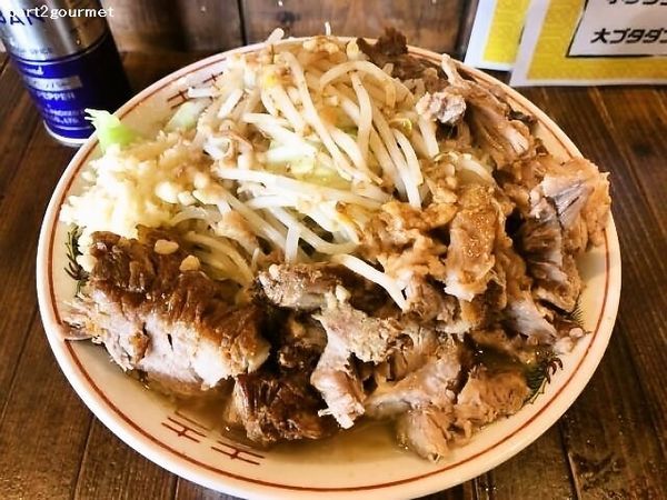 「小ブタ 「ニンニクアブラ」(850円)」@豚の穴の写真