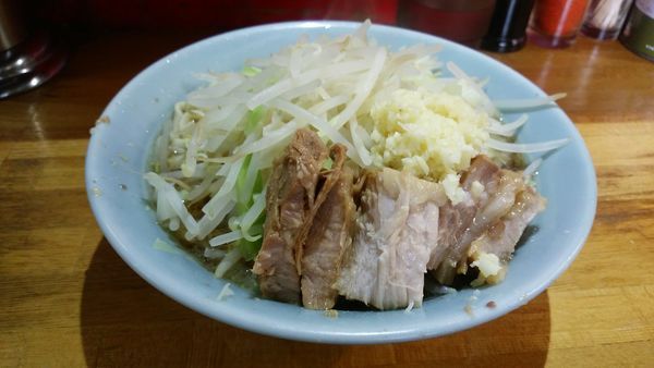 「ラーメン　ニンニク」@ラーメン髭の写真