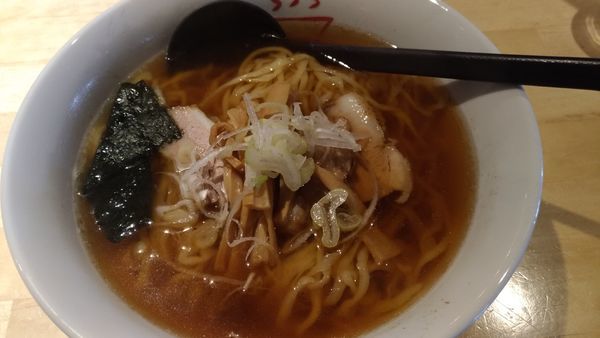 「醤油ラーメン」@麺や 松の写真