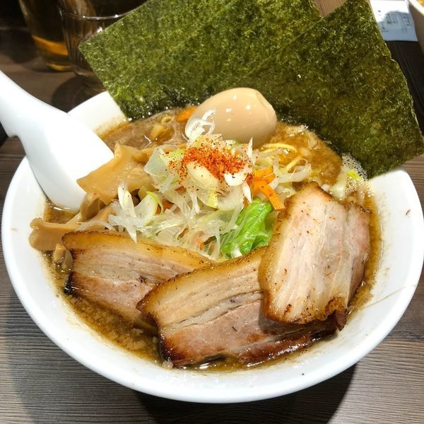 「全部のせラーメン」@らーめん神宮の写真