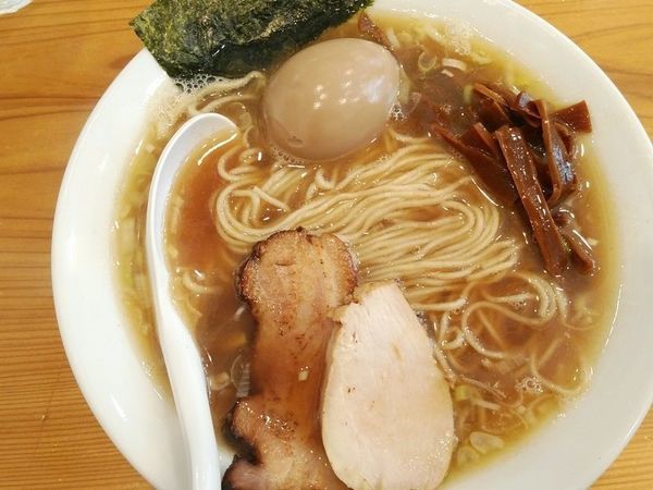 「味玉中華そば」@下町中華そば すずめ食堂の写真