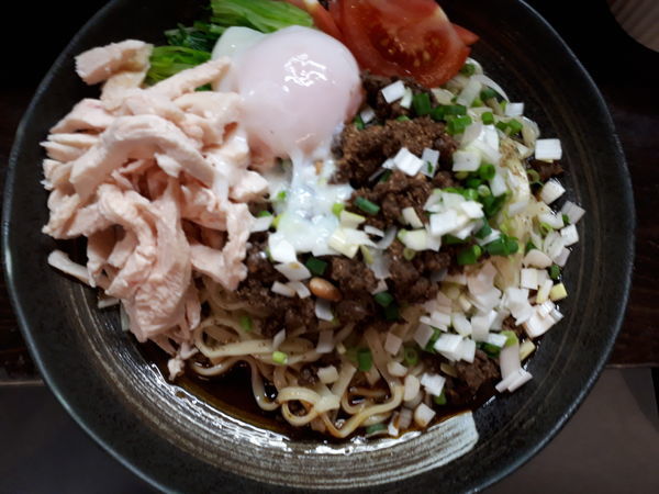 「担々麺汁なし大辛+ご飯」@うずまき 別館の写真