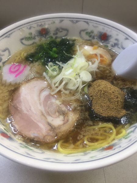 「背脂煮干しラーメン」@ラーメン・ぶーけの写真