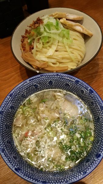 「新宿ガーリック塩つけ麺」@麺や百日紅の写真