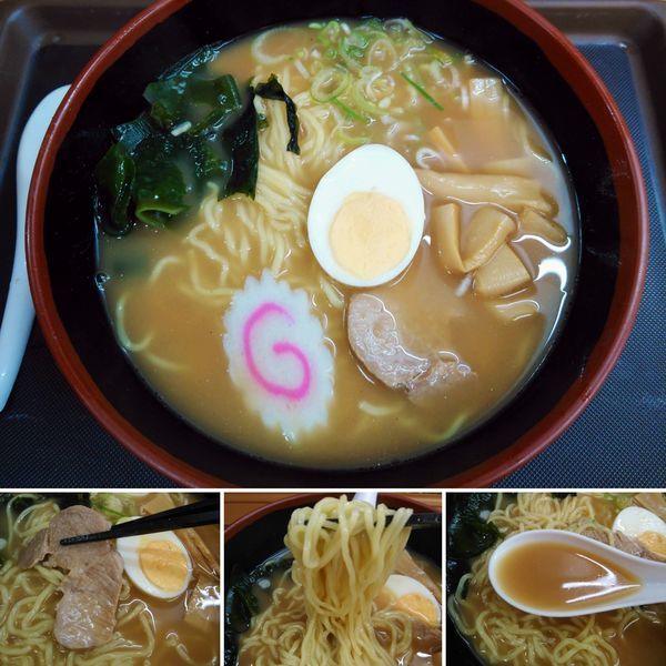 「煮干しラーメン　450円」@名代 富士そば しのばず店の写真