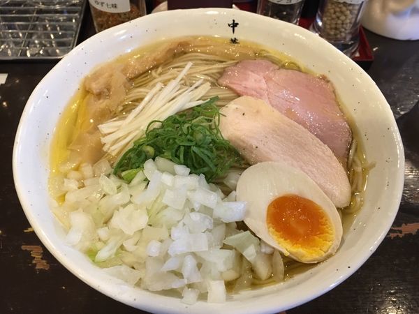 「鶏そば 大盛 玉葱」@中華そば 葵の写真