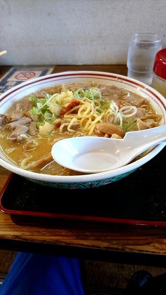 「ホルモン味噌ラーメン  大盛」@らーめんはうす 一楽の写真