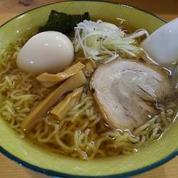 醤油らぁめん　大盛