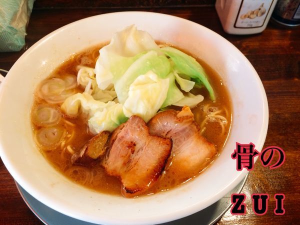 「らー麺￥670」@らー麺屋台 骨のzuiの写真