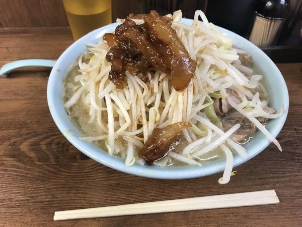 「ブタ入りラーメン 800円」@ラーメン二郎 池袋東口店の写真