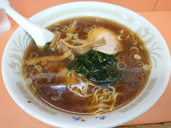 「ラーメン520円＋餃子480円」@丸長 下北沢店の写真