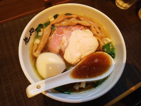 「味玉醤油ラーメン　1000円」@麺処 以心の写真