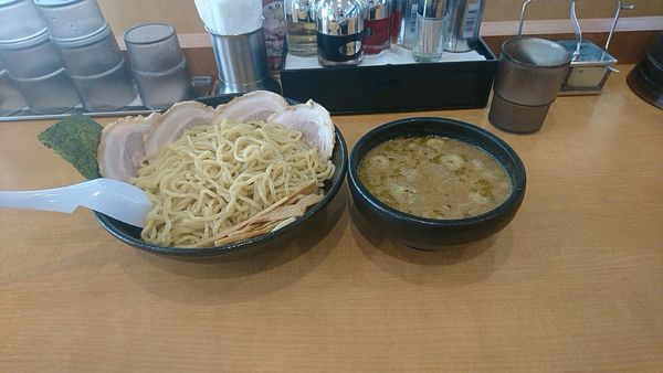 「チャーシューつけ麺 中盛り」@こってりらーめん なりたけ 幕張店の写真