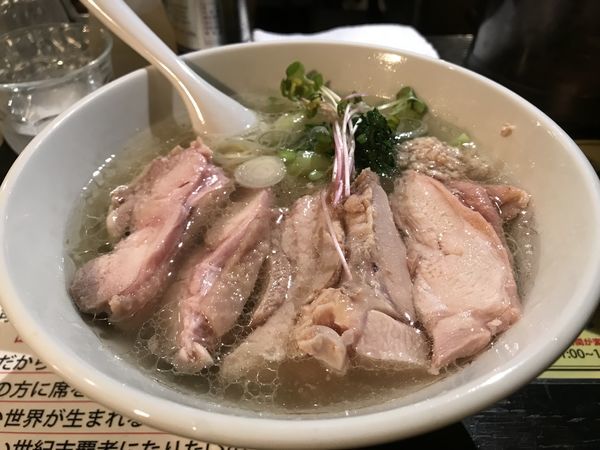 「塩生姜らー麺+肉増し」@塩生姜らー麺専門店 MANNISHの写真