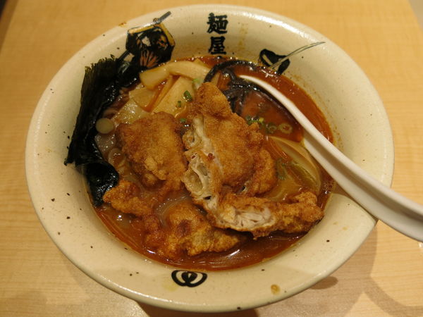 「チキンカツらー麺（RED）：18.70 SGD」@麺屋武蔵&大阪王将 TAKASIMAYA店の写真