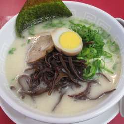 らーめん+半替玉　500円