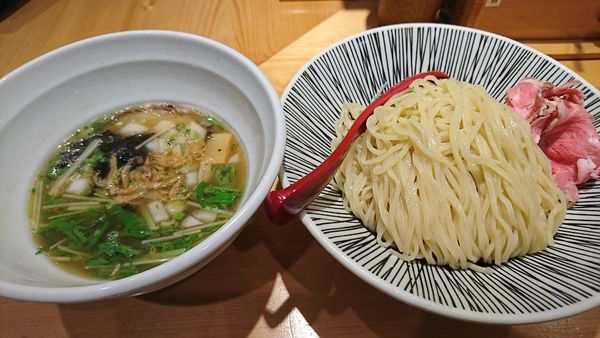 「塩つけ麺(880円)」@焼きあご塩らー麺 たかはし 上野店の写真