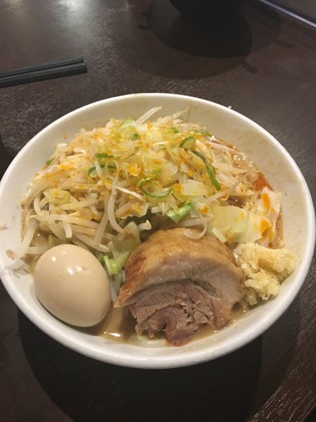 「ラーメン 全部+ラー油」@ちばから 渋谷道玄坂店の写真