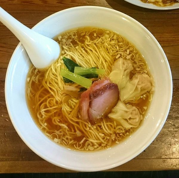 「ワンタン麺(３個) ミニカレーライス」@らーめん穀雨の写真