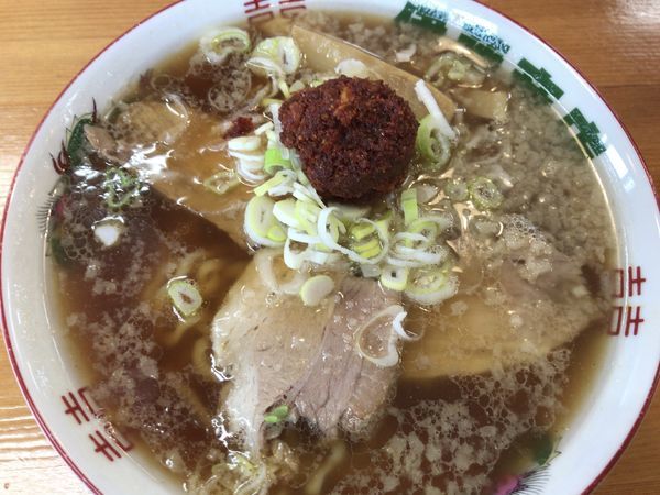 「限定：黒の中華そば690円+辛味50円」@伊藤商店 吉倉店の写真