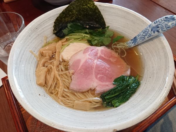 「Ra-men白醤油780円＋おつまみ鴨チャーシュー 他」@メンドコロ Kinariの写真