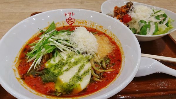 「濃厚トマトスープ麺+大盛り+タコライス」@トマトの花 イオンモール日の出店の写真