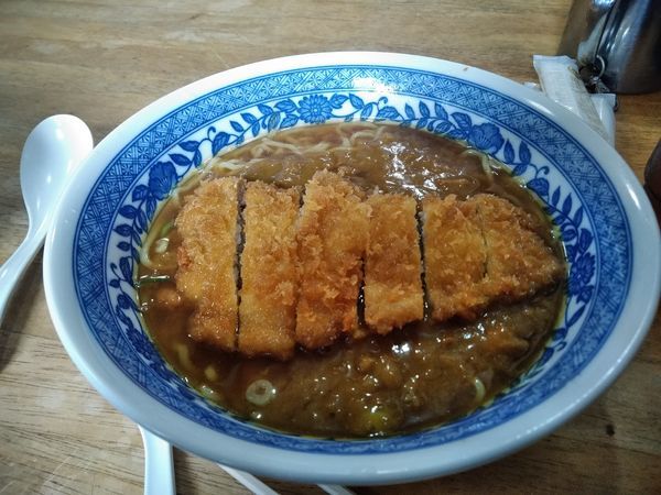 「カツカレーラーメン」@ほづみとんかつ店の写真