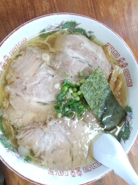 「中華そば➕チャーシュー 1050円」@伊達屋の写真